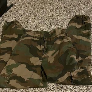 Forever 21 cargo joggers